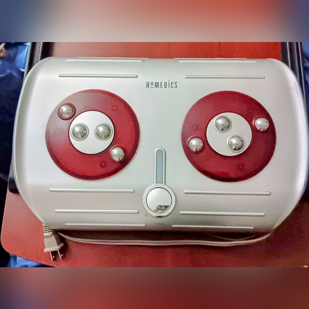 HOMEDICS FootPleaser Massager w/Heat